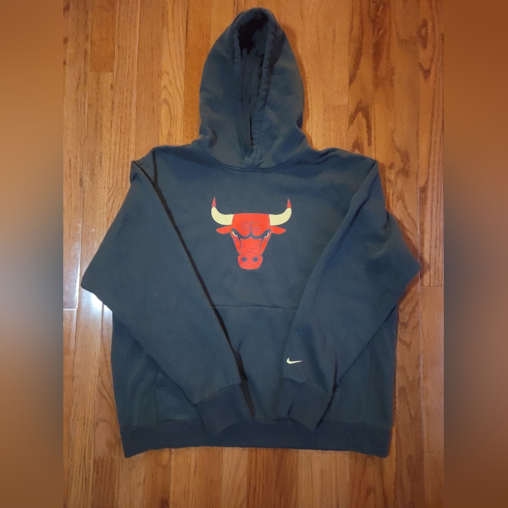 Nike Chicago Bulls Hooded Sweater